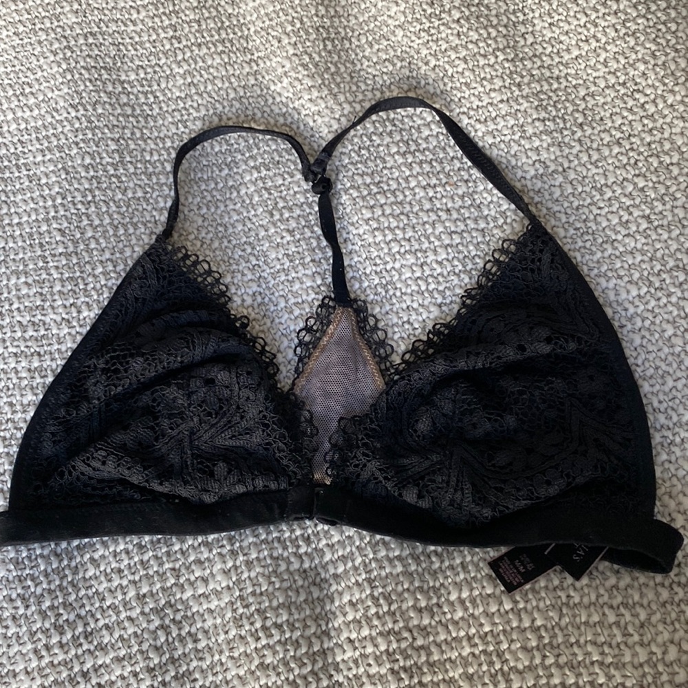 Victoria’s Secret lace bralette